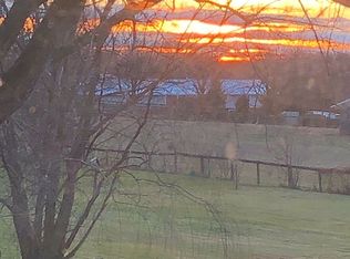 3 Faggs Manor Rd, Cochranville, PA 19330