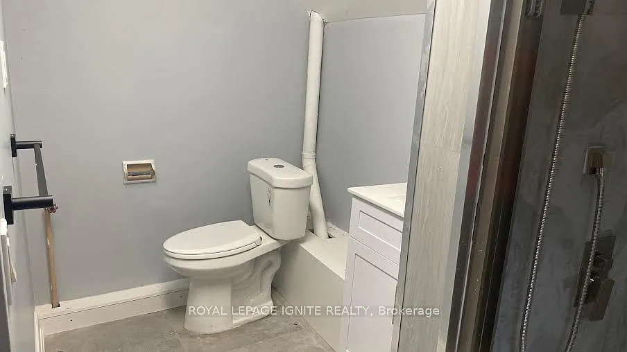 2 bed, $2,000 — Photo 2