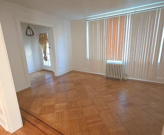 4th image of 13 Heller Pl Floor 1
