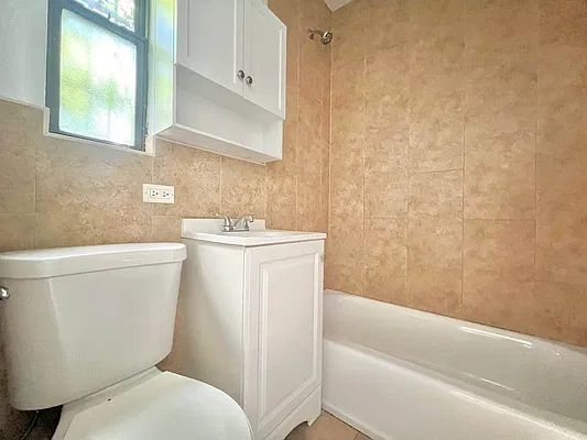 Rented by Doorway NYC, LLC | media 2