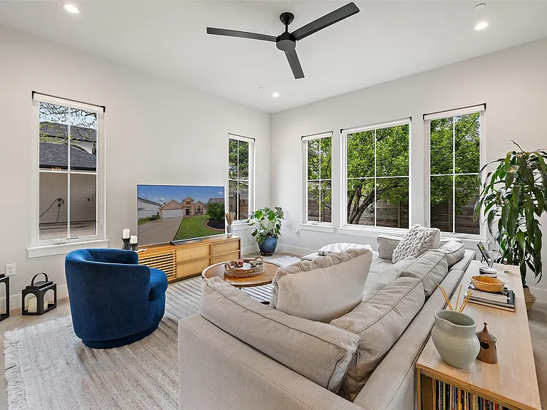 1504 Ruth Ave #3 — Photo 4