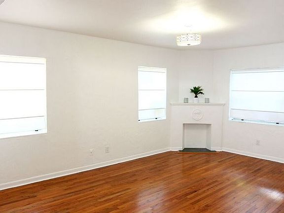 3rd image of 1614 Jefferson Ave APT 1