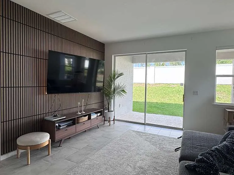 4450 Davos Dr — Photo 11