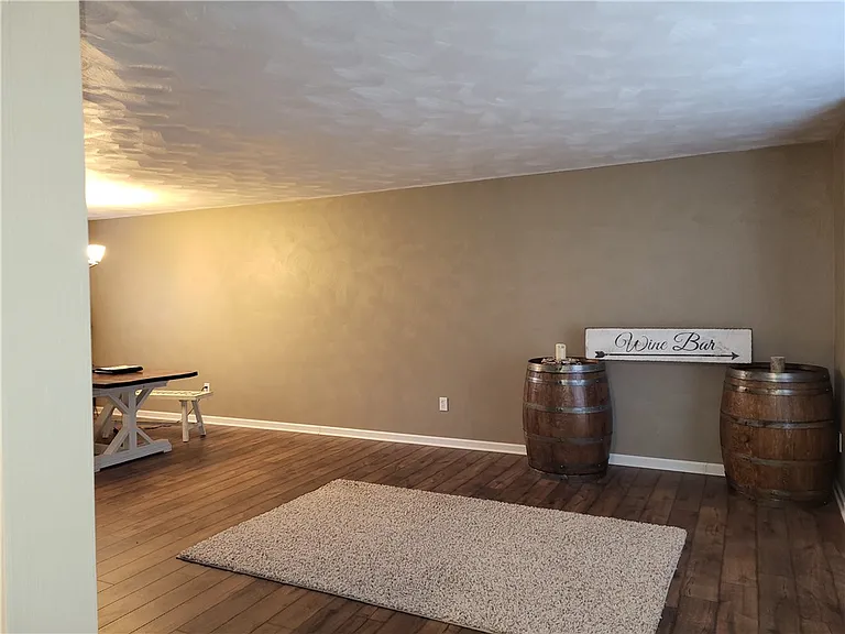317 Fassinger Rd — Photo 12