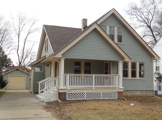 851 Woodford Ave, Youngstown, OH