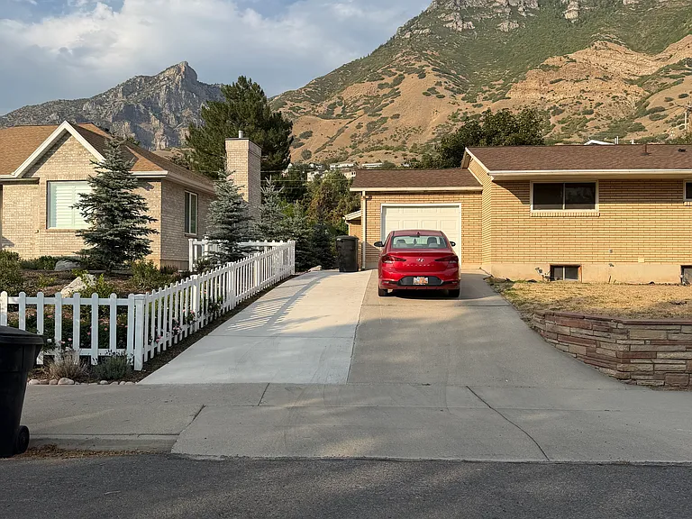 1134 N Cherry Ln — Photo 24