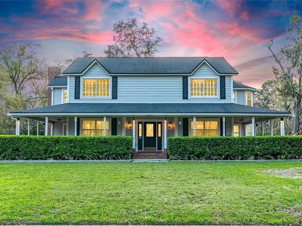 2802 Hammock Dr, Plant City, FL 33566