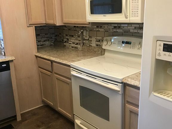2nd image of 4918 Meredeth St #1