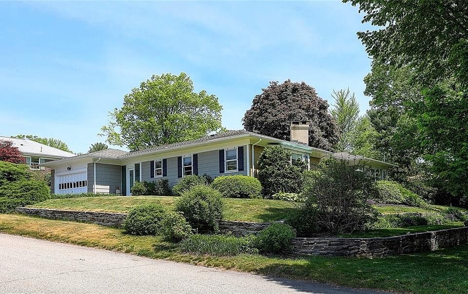465 Pleasant Valley Pkwy, Providence, RI 02908 Zillow