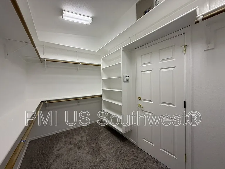 2917 Desert Vista Dr — Photo 19