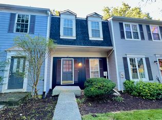 607 Wedgewood Way, Sandy Springs, GA 30350