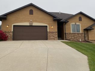 4726 Dornoch Ct, Rapid City, SD 57702