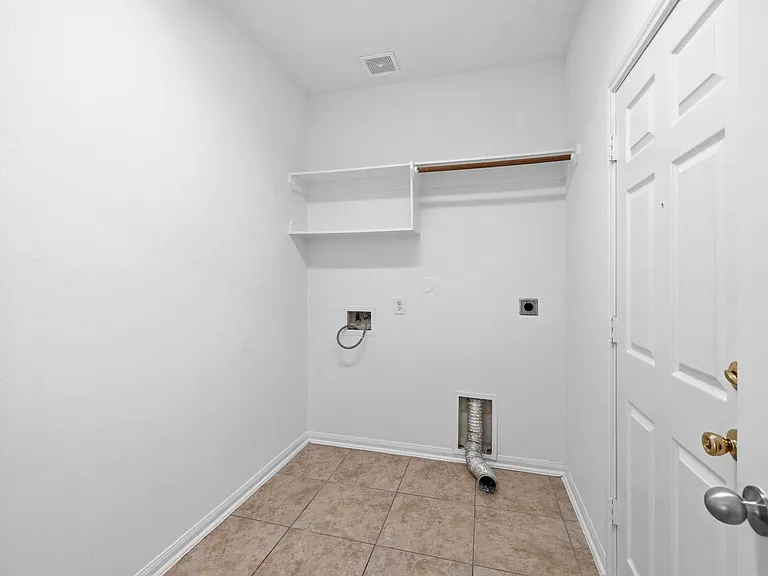 17215 Fernchase Ct — Photo 27