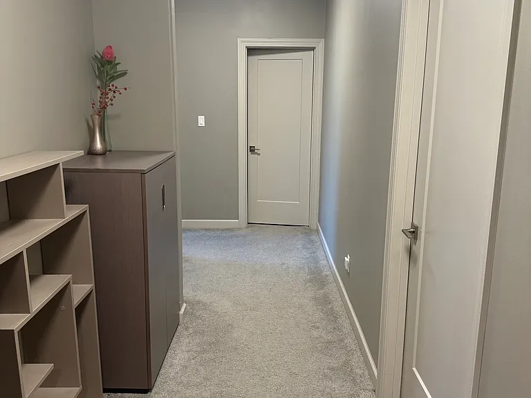 921 Silver Rain Rd — Photo 28