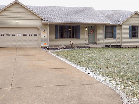 2nd image of 9754 N 32nd St