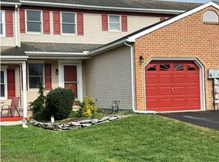 128 Palm Ln, Lebanon, PA 17042