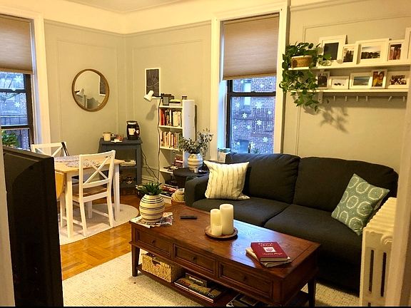5th image of 4115 51st St APT A42