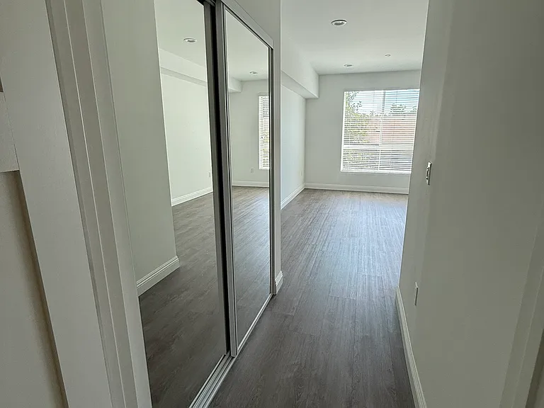 7120 Bellaire Ave #206 — Photo 13