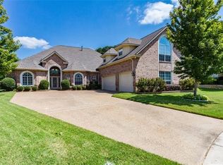 2604 Buckhorn Ct, Grapevine, TX 76051