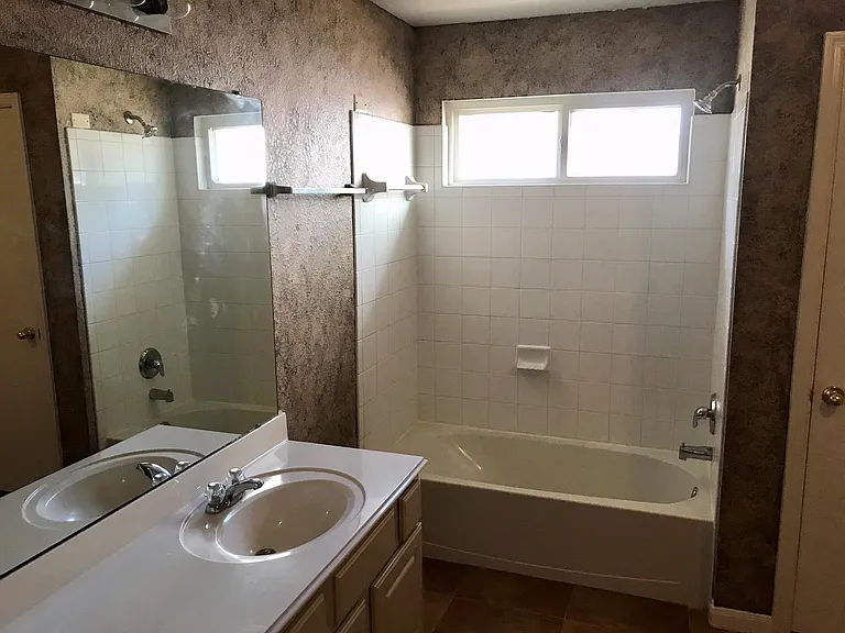 13003 Bramford Point Ln — Photo 7