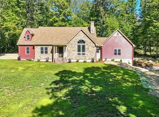 211 Butler Rd, Monson, MA 01057