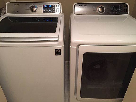 NEW SAMSUNG WASHER/DRYER