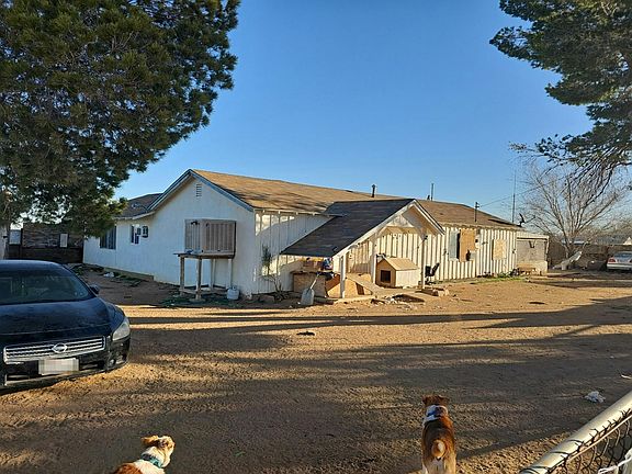 3rd image of 18612 New Hampshire St
