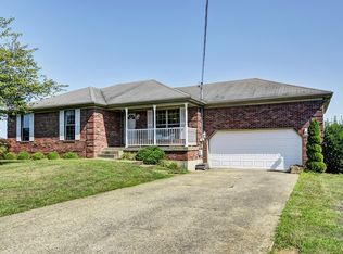 180 Spring Dr, Mt Washington, KY 40047