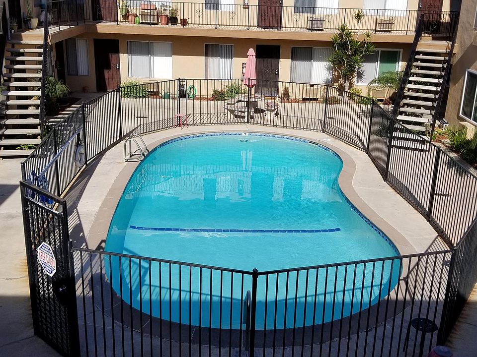 3330 30th St. - Courtyard