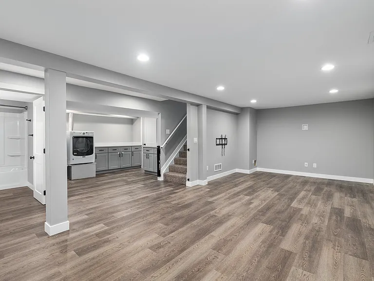 3400 Las Vegas Dr NE — Photo 16