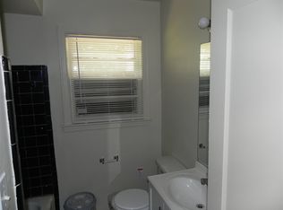 400 Loraine Dr, Memphis, TN 38109