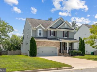10793 Providence Woods Ln, Ashland, VA 23005