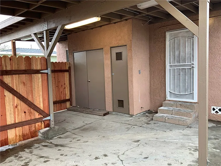 15142 Georgia Ave — Photo 33