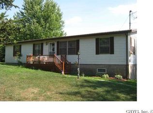 3244 Brewer Rd, Marietta, NY 13110