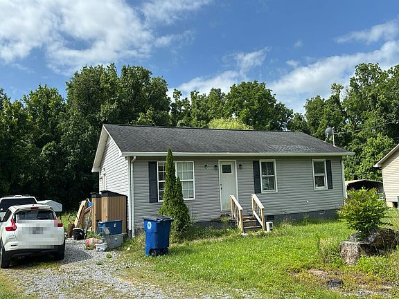 3rd image of 114 Cherokee Trl