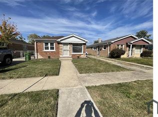 722 E 155th Ct, Phoenix, IL 60426