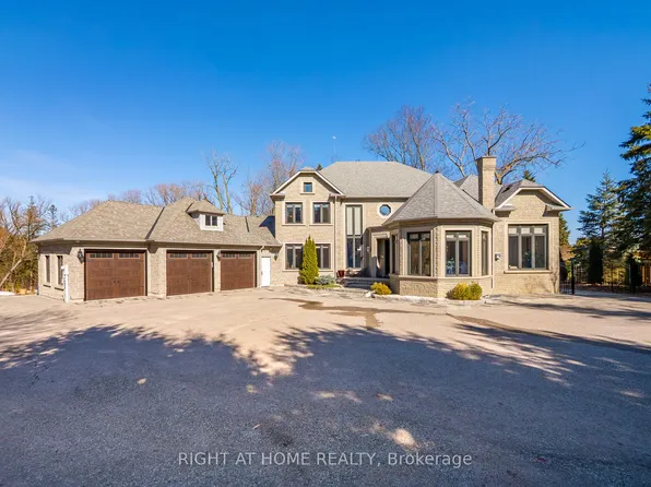 661 Wellington St W, Aurora, ON L4G 6J7