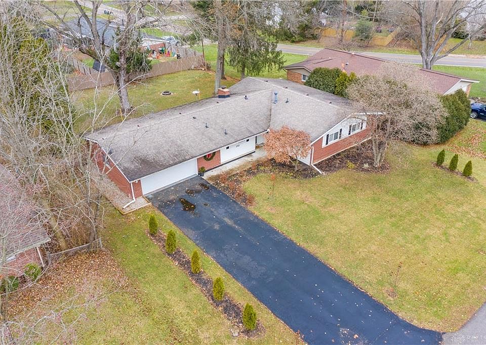 1st image of 2365 Sullivan Dr