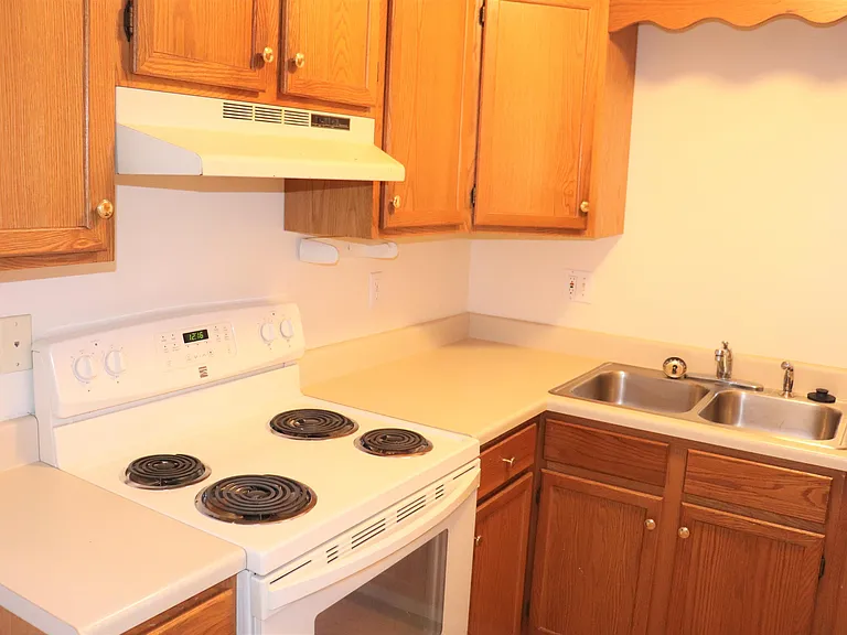3507 Queen Dr - 7 — Photo 21