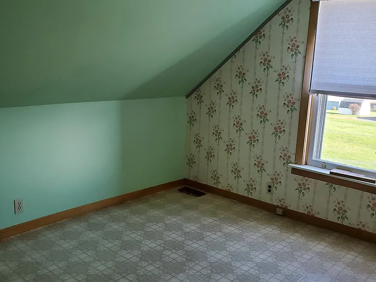 2112 Cowan St #2 — Photo 12