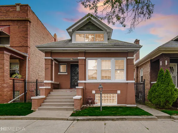 7747 S Calumet Ave, Chicago, IL 60619