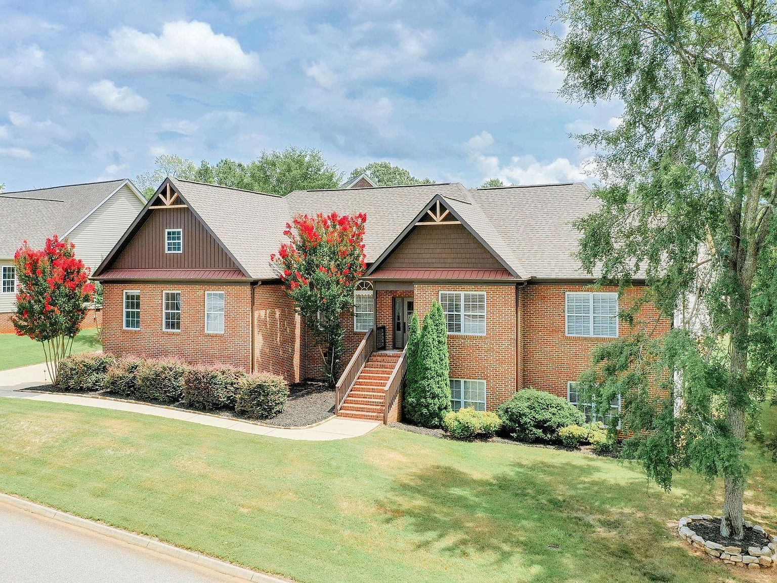 4 Nakkol Dr, Simpsonville, SC 29680 MLS 1504938 Zillow