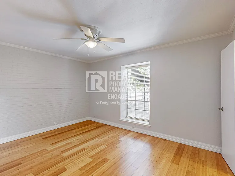 5220 Fleetwood Oaks Ave #210 — Photo 19