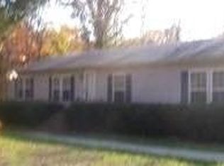 18 Jam Parrell Dr, Stafford, VA 22556