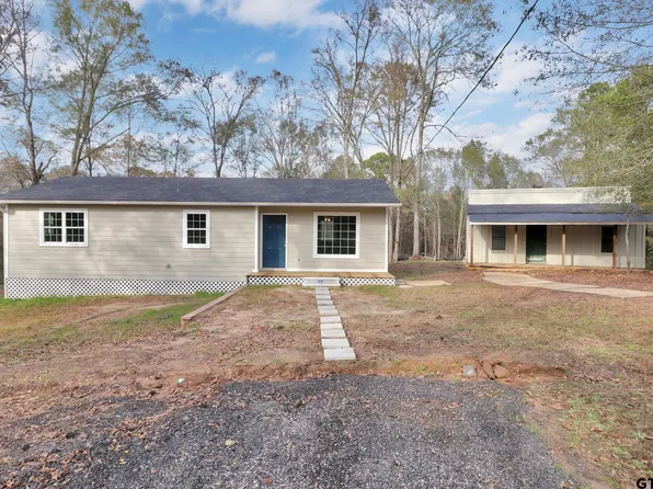 11834 Groundhog Rd, Gilmer, TX 75644