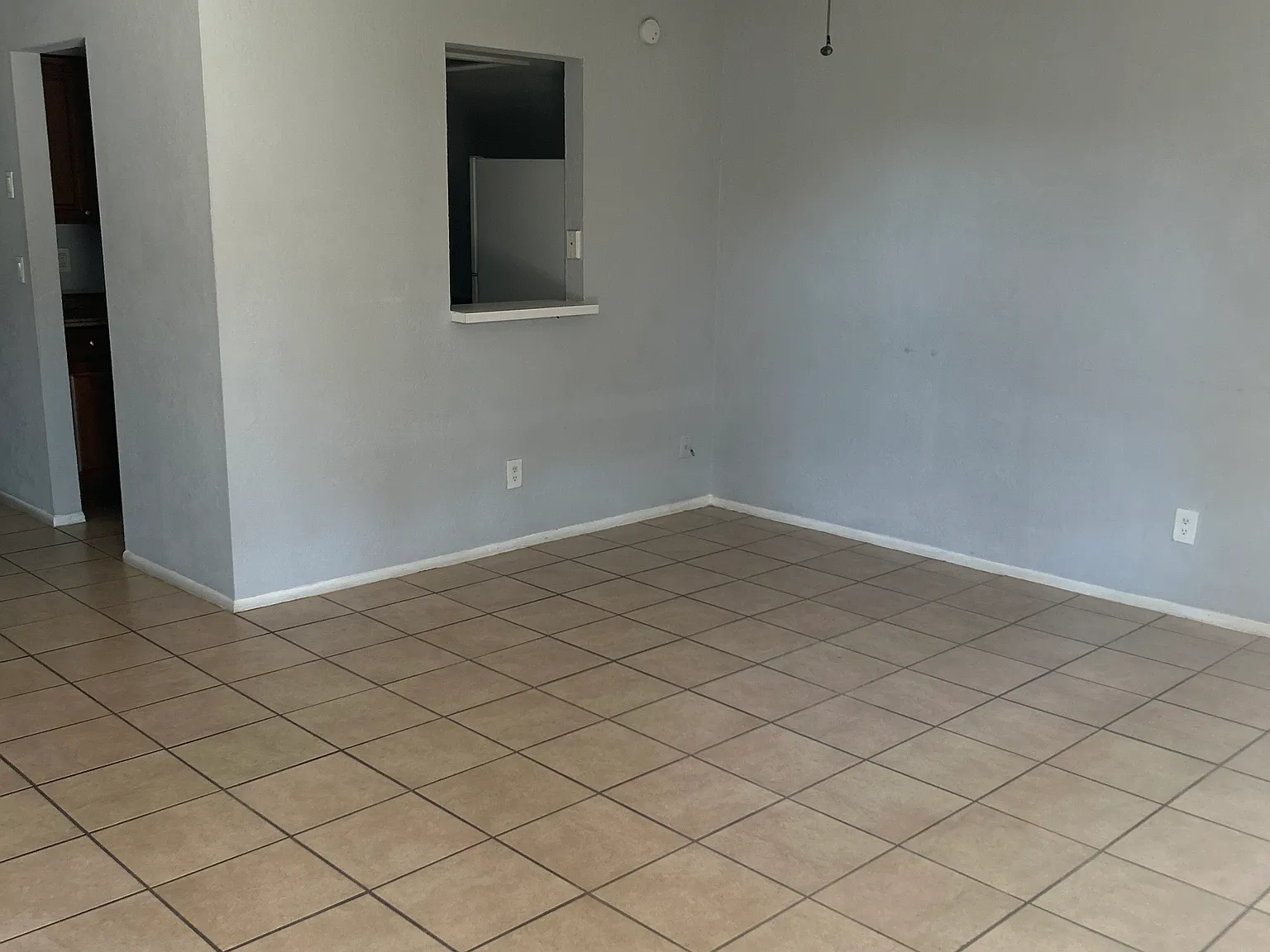1 bed, 700 sqft, $1,325 — Photo 2