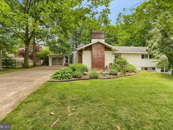 1134 William St, State College, PA 16801