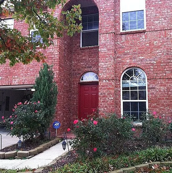 Front Entry and Flowbed