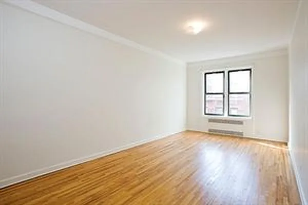 Rented by Douglas Elliman | media 14