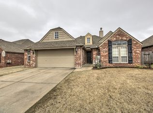 20357 E 45th St S, Broken Arrow, OK 74014